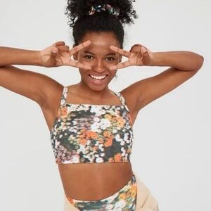 Small OFFLINE by Aerie Blurred Floral Sports Bra | NWOT